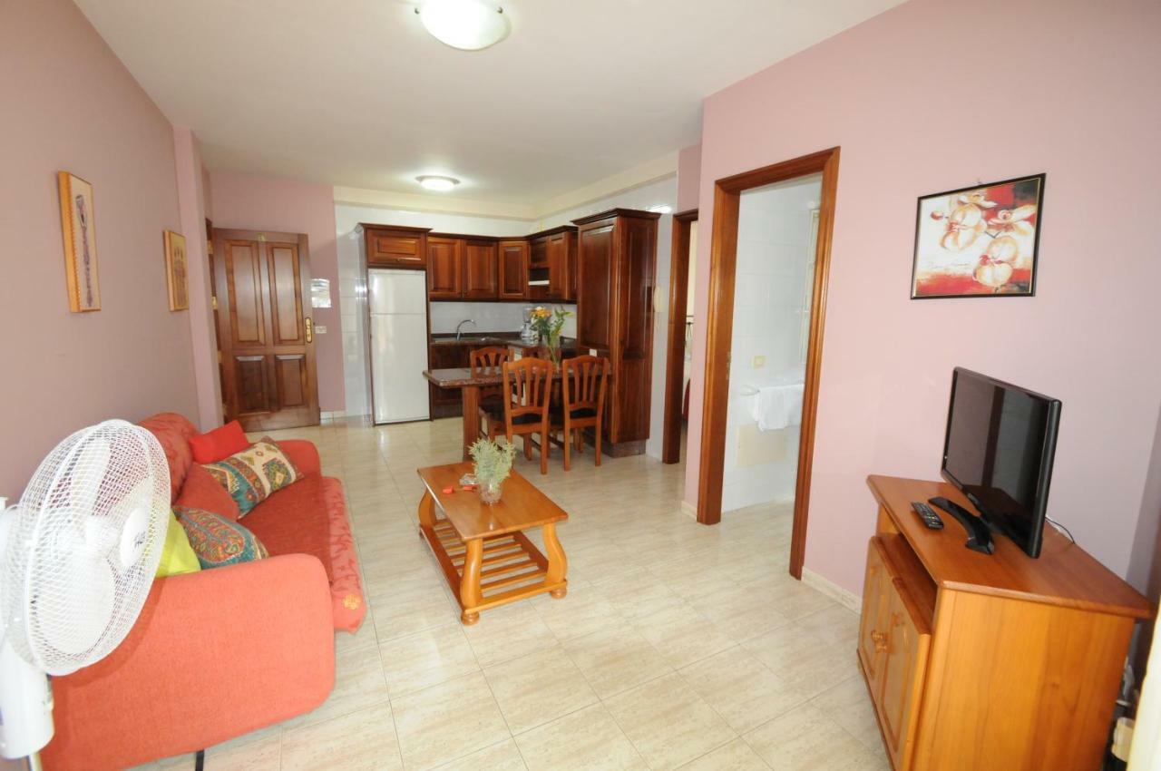 Apartamentos Edalmar Frontera Ngoại thất bức ảnh