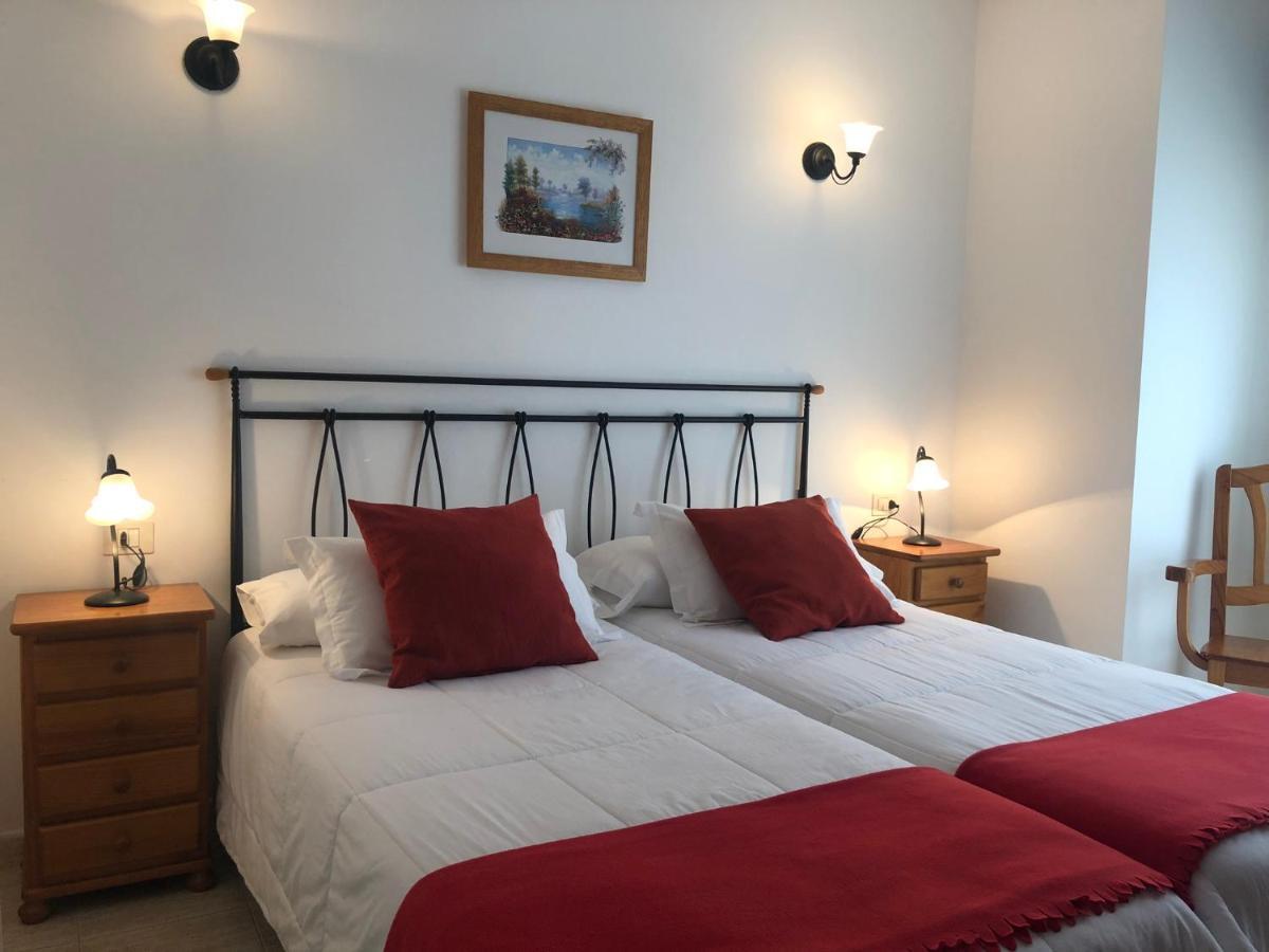 Apartamentos Edalmar Frontera Ngoại thất bức ảnh